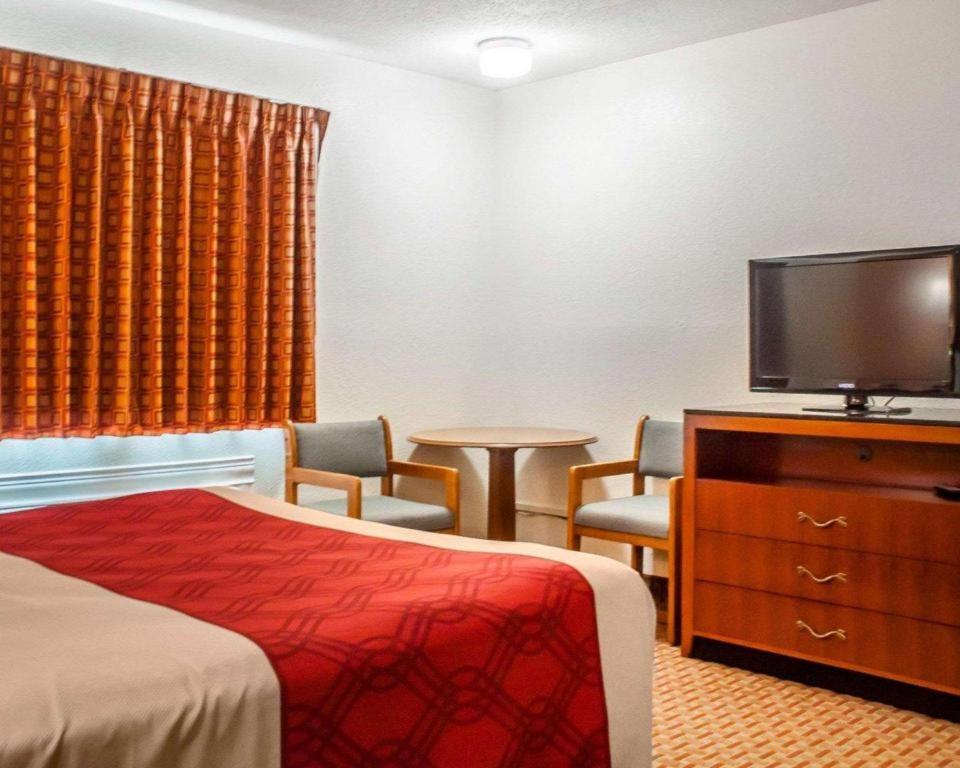 Econo Lodge Cuba I-86 Εξωτερικό φωτογραφία