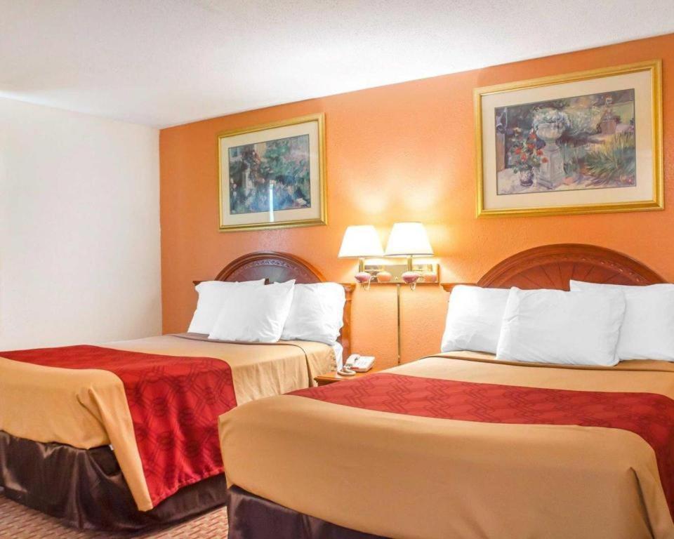Econo Lodge Cuba I-86 Εξωτερικό φωτογραφία