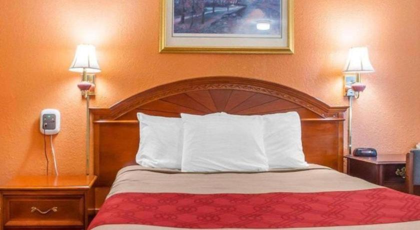 Econo Lodge Cuba I-86 Εξωτερικό φωτογραφία