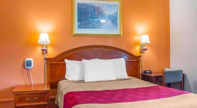 Econo Lodge Cuba I-86 Εξωτερικό φωτογραφία