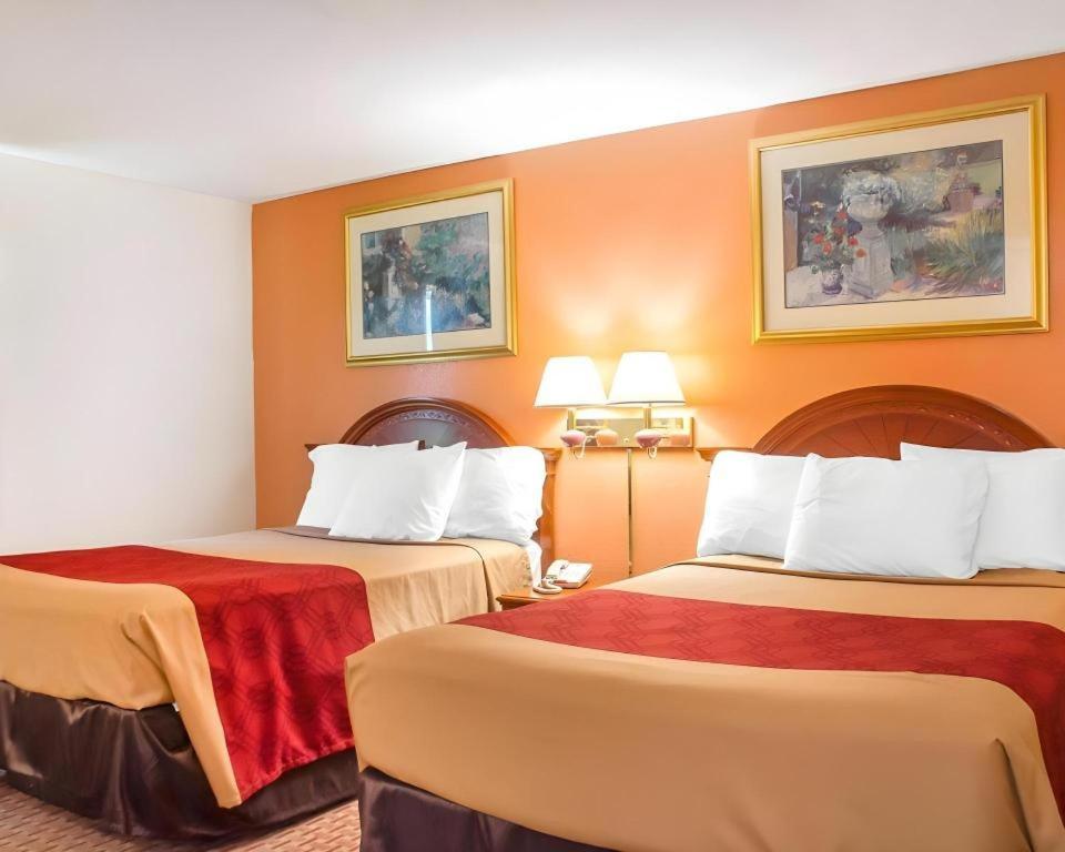 Econo Lodge Cuba I-86 Εξωτερικό φωτογραφία